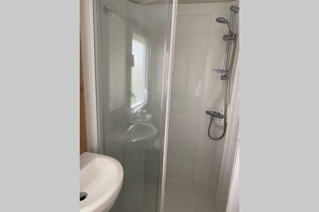 Three Bedroom Caravan Camber Εξωτερικό φωτογραφία