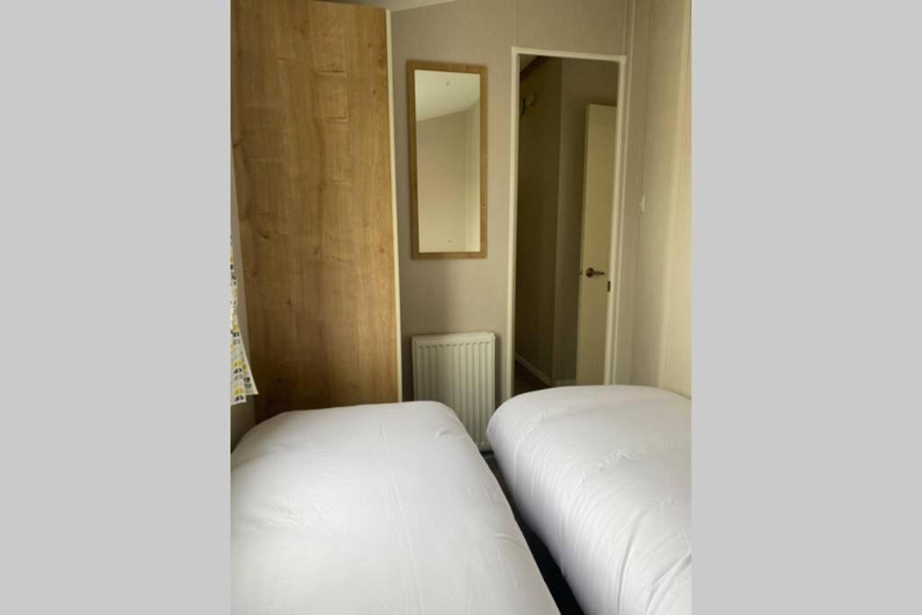 Three Bedroom Caravan Camber Εξωτερικό φωτογραφία